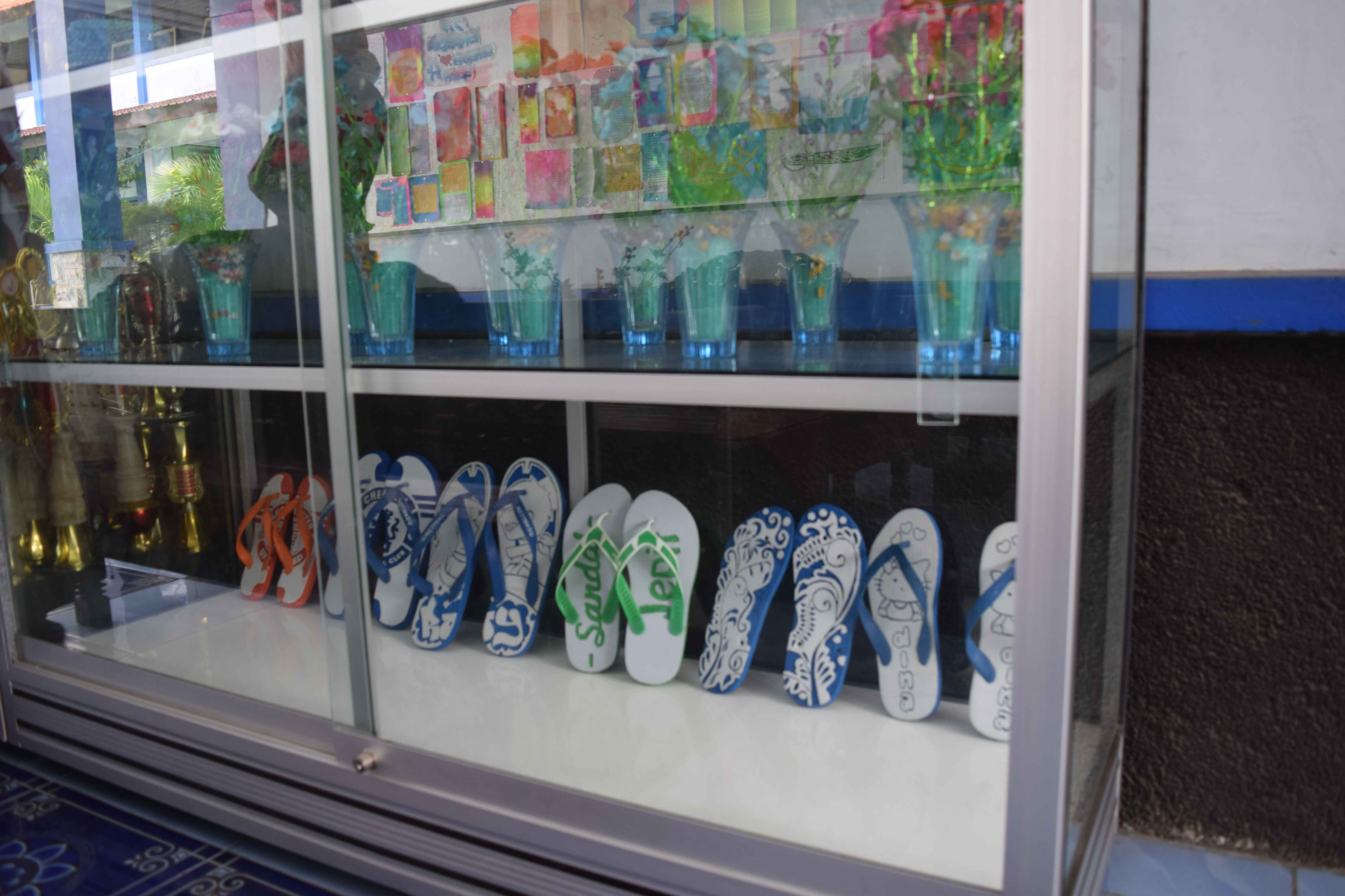 hasil kerajinan siswa